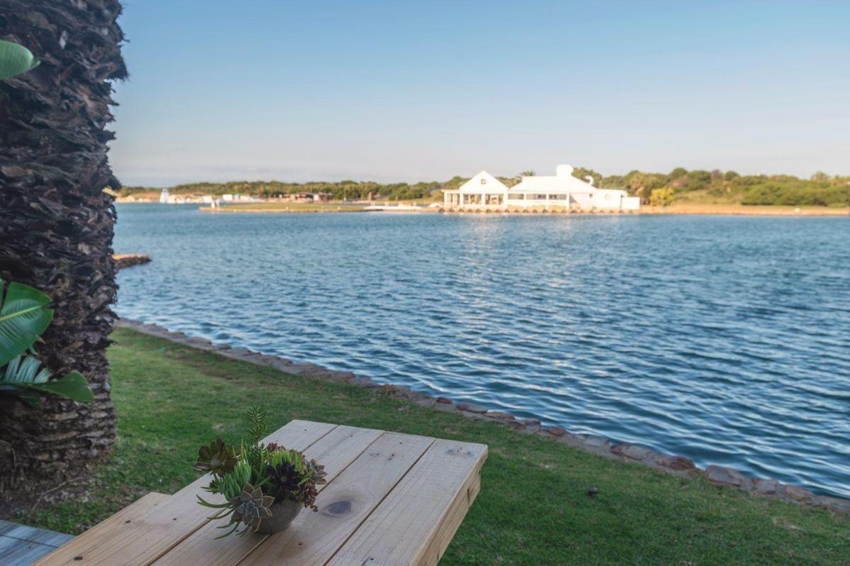 Apartment The Ark Jeffreys Bay Exterior foto
